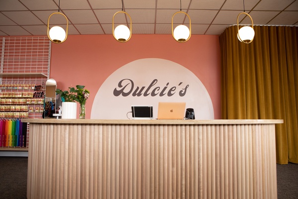 Dulcies shop
