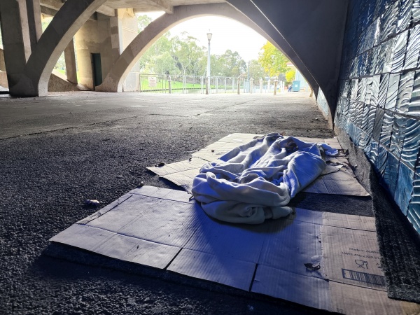 A rough sleeping camp near the River Torrens (Karrawirra Pari) similar to Nathan's